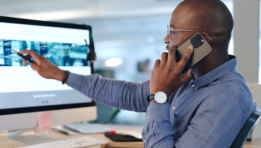 An IT outsourcing client calls his account manager for an update.