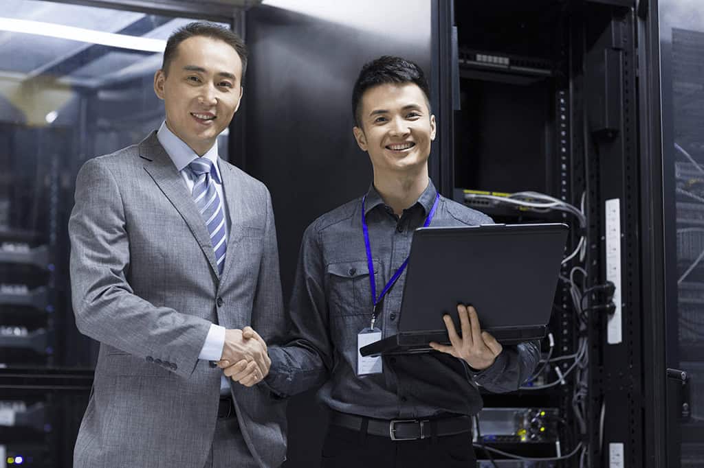 A HaaS provider an an SMB shake hands.